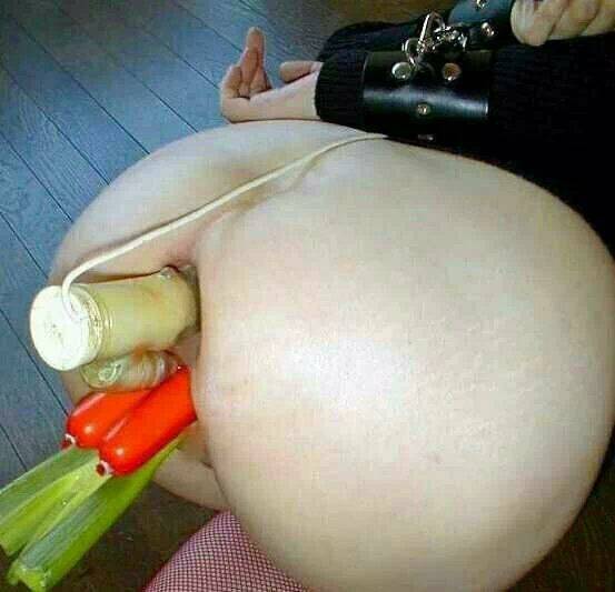 qiangwe9000's tweet photo. 有没有母狗想调教的 本主全能型主 擅长开发 开发你家人 朋友 想刺激的可以留言 绿奴 废物狗 母狗 夫妻奴母子等等都可以私聊  操你麻痹的 废物东西留言 你个千人骑万人干的烂逼 天天扒开狗比求轮的贱货 天天发骚发浪的烂逼 https://t.co/4yOg3ktGVE