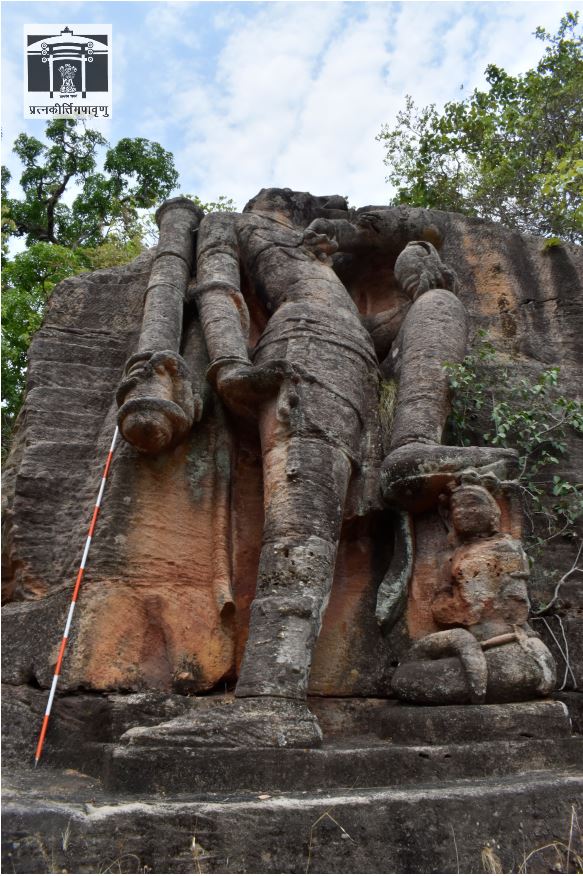 ASIGoI's tweet photo. The time period of the findings covered the reigns of the kings Shri Bhimsena, Maharaja Pothasiri, Maharaja Bhattadeva. Places deciphered in the inscriptions are Kaushami, Mathura, Pavata (Parvata), Vejabharada and Sapatanaairikaa. (2/3) https://t.co/DkrGNRx0Ql