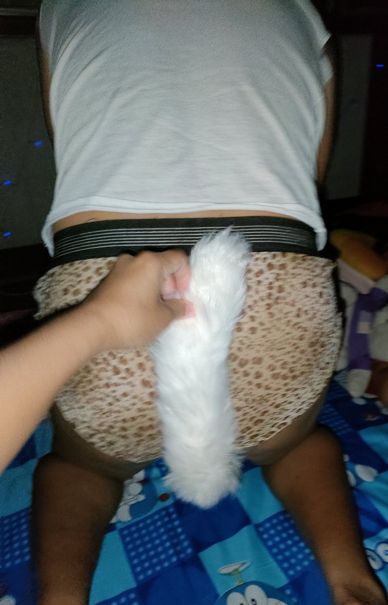 dasklady's tweet photo. เมื่อบอกสามีว่า อยากเลี้ยงเสือ หางยาวๆ จึงต้องมา 
#คู่แท้ไม่แลก #โชว์ควย https://t.co/rPwvNbUMzN