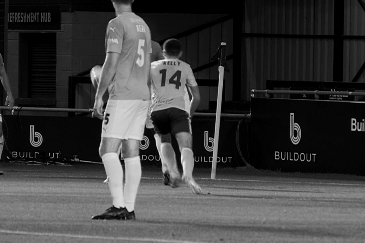 Under the lights <a href="/SolihullMoors/">Solihull Moors FC</a> ✨

#football #solihullmoors #moors #SMFC #buildout #construction