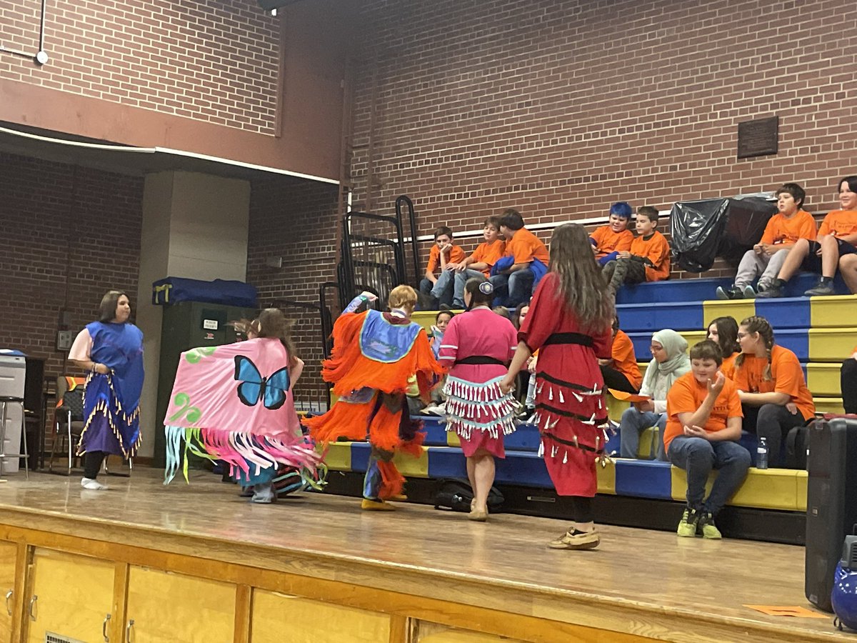RidgeviewMiddle's tweet photo. Past and present RMS students showcased traditional grass, jingle, and ribbon dancing during our assembly to honour Truth and Reconciliation Day at RMS. @ASD_West https://t.co/JcNWzJqc3o