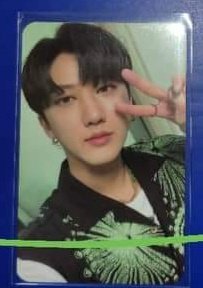 adoringleeknow's tweet photo. wts lfb ph
changbin mecima set 850 (800 payo)
pbd: 350 / 250 / 250

✧ payo or 2 days reservation
✧ can look for kahati 
✧  all in mint condi
✧ strictly sold as set
✧ reply/dm to claim

t. skz straykids changbin cb mecima ver a b noeasy shopee vce pc photocard ph https://t.co/Vgn4ZhvXSQ