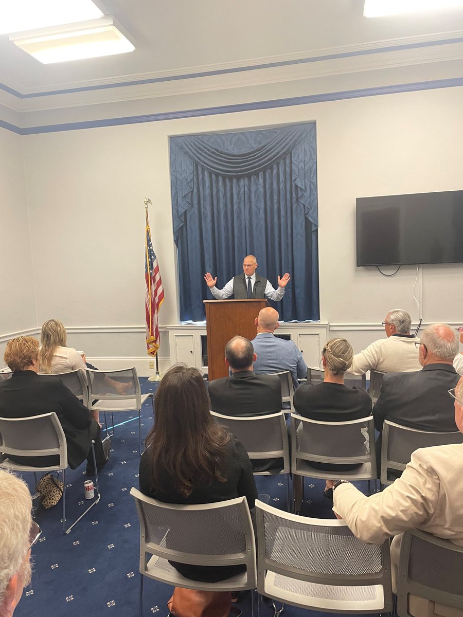 RepPeteStauber's tweet photo. It was great to discuss the need for permitting reform, as well as the need for affordable and reliable energy, with @MNRuralElectric this morning while they are on Capitol Hill! https://t.co/6edRbrtlwK