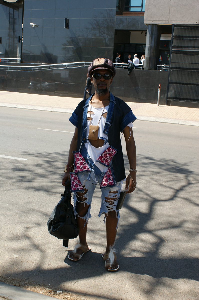 WantsebaMos's tweet photo. Fashion Outlaw outside the Court of Law....NOT GUILTY
|Sithelo|Uncle Waffles|Sandton|Welele|Kempton Park|Arthur Zwane| https://t.co/EPe0YAi5Rj