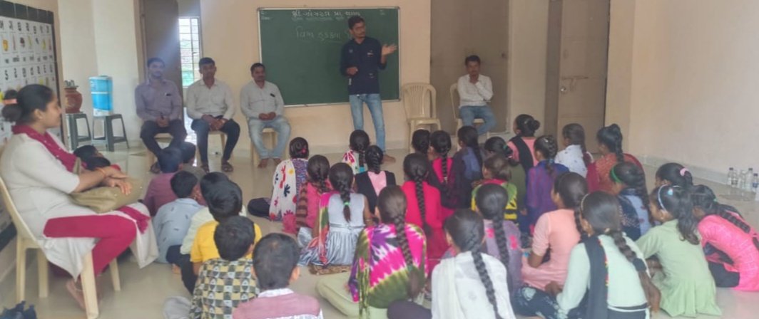 THORAJULA's tweet photo. World #Rabies Day Celebration done On Theme "One Health,Zero Deaths"&amp; doing Various type IEC like that Rabies is Practically 100% Preventable by timely &amp; Appropriate Treatment
@GujHFWDept @mdnhmgujarat @nrcpmohfw @CollectorAmr @ddoamreli @SdmRajula @amreli_health @ArunKum11959838 https://t.co/o8lzIZBhvp