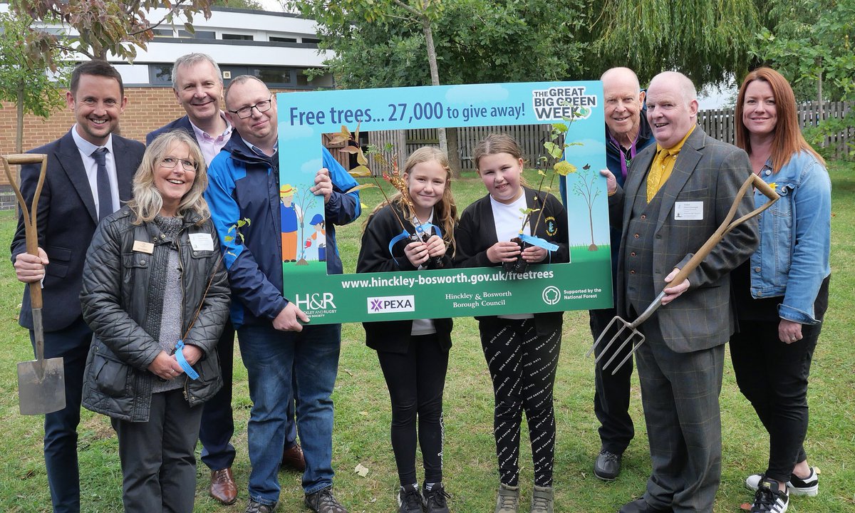 We have 27K free trees &amp; hedging to give away as part of #GreatBigGreenWeek.  In partnership with <a href="/HinckleyRugbyBS/">Hinckley and Rugby Building Society</a> &amp; <a href="/NatForestCo/">The National Forest</a> these trees are available to order NOW: hinckley-bosworth.gov.uk/freetrees 🌳🌱
Full Story: hinckley-bosworth.gov.uk/.../grab_yours…...  
Get ordering!