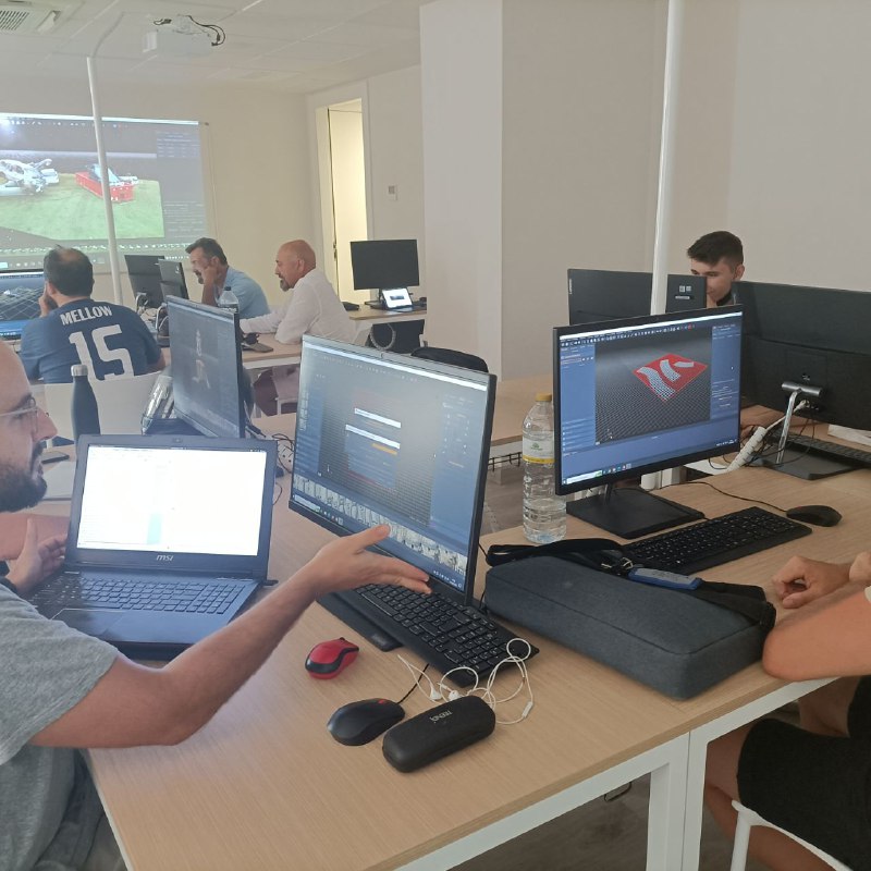 _3Dflow_'s tweet photo. We are glad to share some snapshots of the "Master in Drone #Photogrammetry with UAS" course set up by @camaramurcia, Spain, with our #3DFZephyr Certified Trainer Javier Pérez García of Infinity Ingeniería de Sistemas SL.
#DronePhotogrammetry #AerialPhotogrammetry #UAV #Survey https://t.co/YTyxjbKRBf