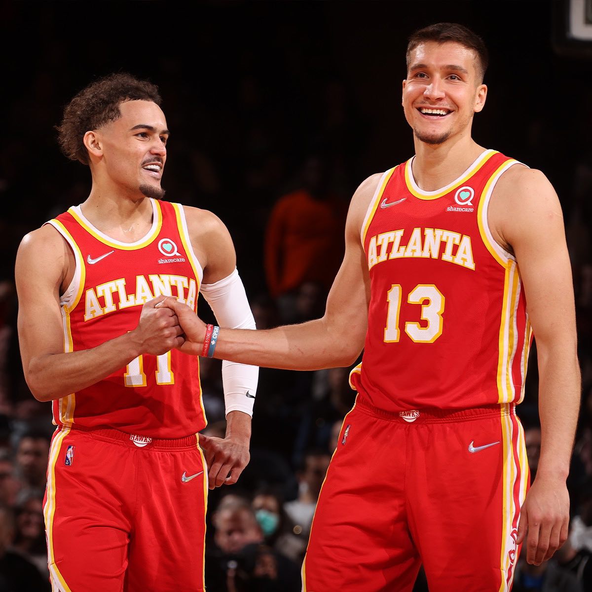 ATLHawks's tweet photo. Hawks fans, it’s Good Neighbor Day! 

Share how you’ve been a Good Neighbor in your community 🤝 #GoodNeighborCheck https://t.co/Y1RpHlgun2