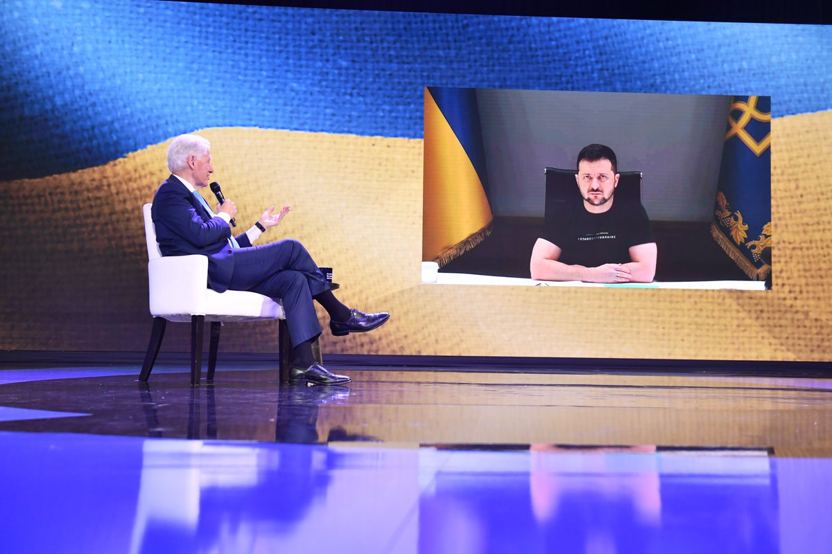 BillClinton's tweet image. We built @ClintonGlobal off the notion that people are eager for the chance to wake up every morning and make something good happen. Thank you to everyone who made #CGI2022 the best meeting yet.