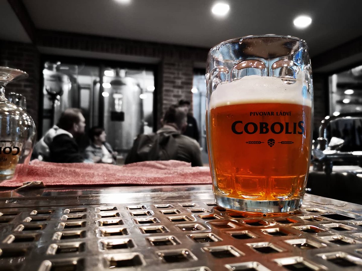 Realitydilna's tweet photo. Cobolis dnes 🍻
Cca od 17:30 jdeme s @Veronik59853671 na jedno, tak pokud by se chtěl někdo přidat budeme rádi 🤓🤓
Byste nevěřili, že už je to rok, co jsem byl v #cobolis na prohlídce pivovaru, ochutnával a pak si začal psát s Verčou, no a dodnes si už nejen voláme☺️
#life https://t.co/d8J0iaivCo