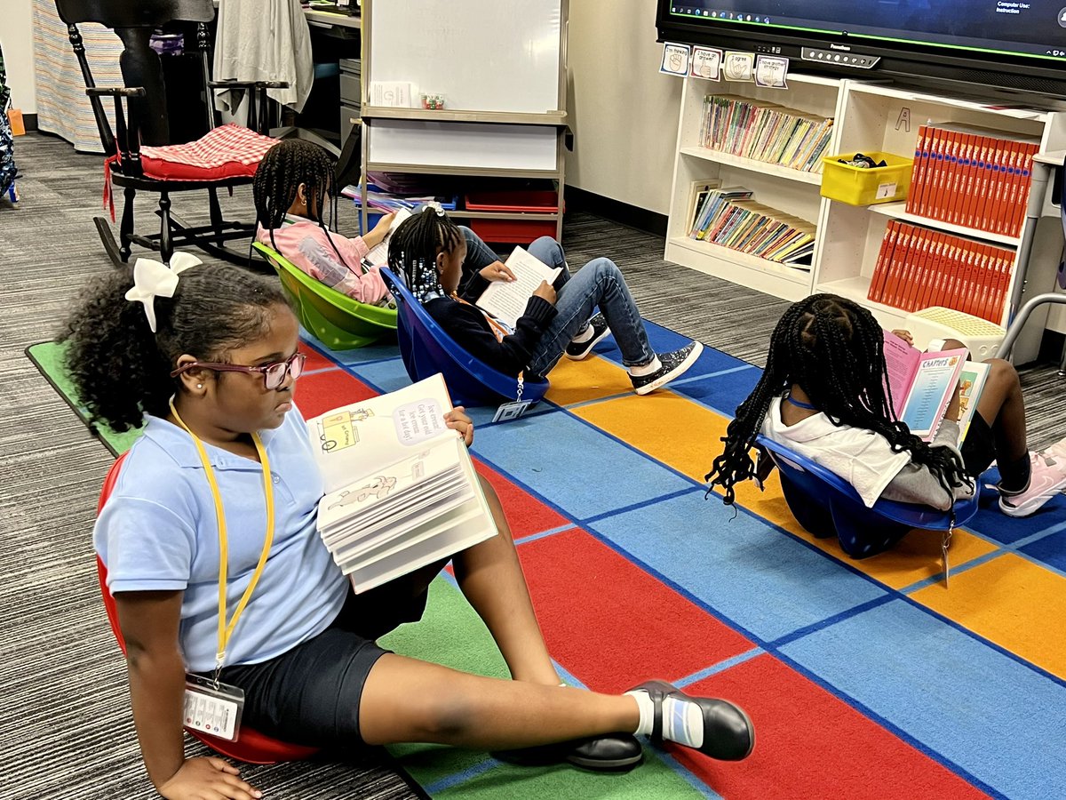 Anne Kelly tweet media