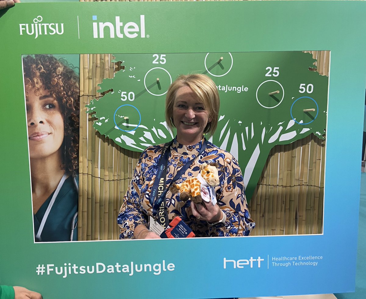 Mi_Harvs_x's tweet photo. #FujitsuDataJungle #hett2022  Giraffe winner! https://t.co/jGU2DvgBVI