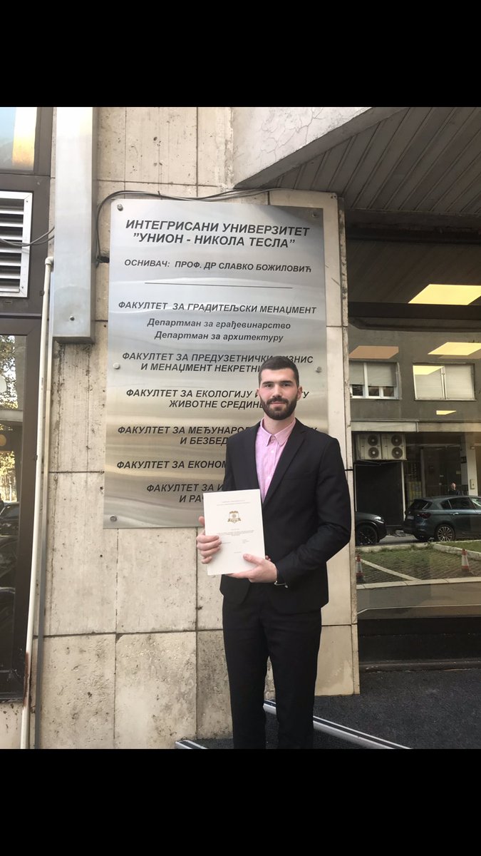 LukaGacesa's tweet photo. Master politikolog za međunarodnu politiku i bezbednost!

Velika zahvalnost mom mentoru, pukovniku prof. dr Zoranu Krsmanoviću, kao i članovima komisije, pukovniku prof. dr Iliji Kajtezu i prof. dr Violeti Rašković Talović! https://t.co/gWpTgjcv8T