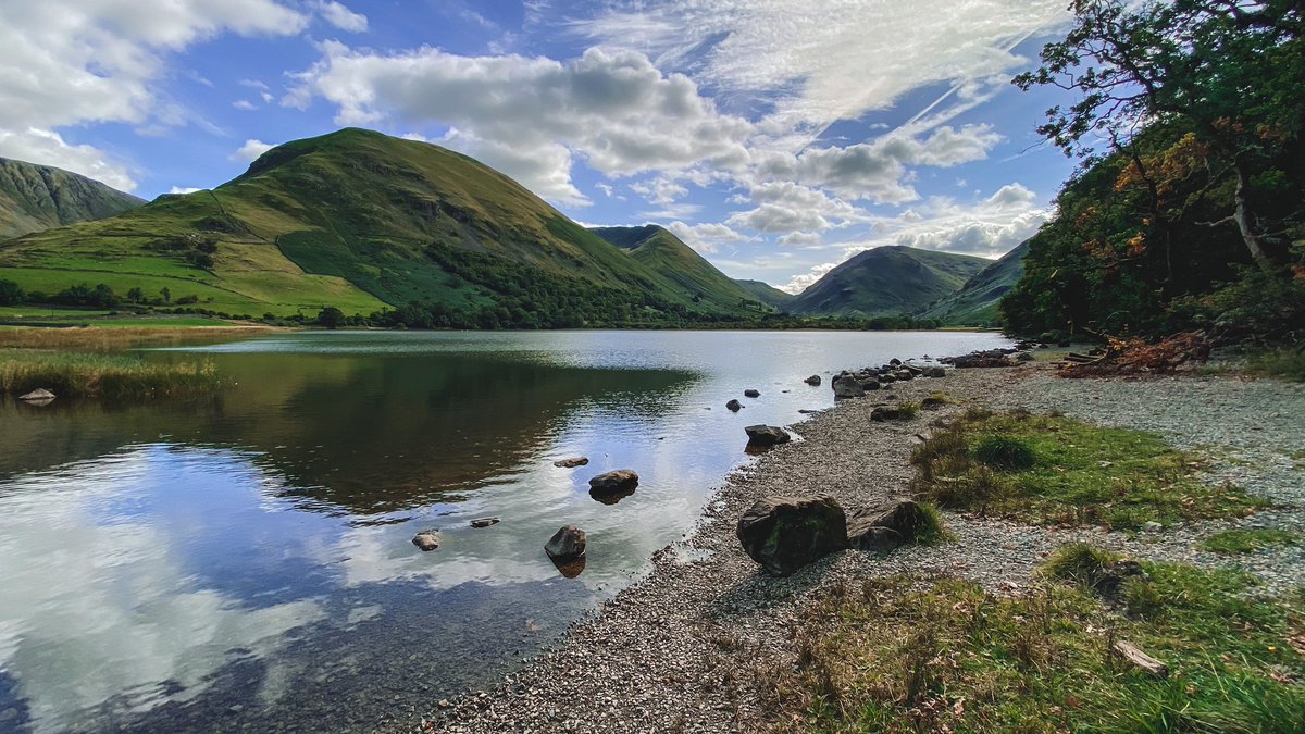 McrMermaid's tweet photo. Wonderful trip to the Lake District last week. See if you can spot me swimming in Brothers Water. #LakeDistrict https://t.co/VXObXDIrWD