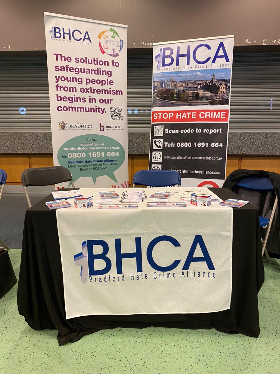 BHCA_UK's tweet photo. We're all ready for #Freshersfayre at @UniofBradford @BradfordUniSU this morning. Come and say hi, get some information on our new reporting app and learn why we all need to call out hate crime. #hatecrimeawareness #ListenBradford #SaferForEveryone https://t.co/vgtyS0iX7f