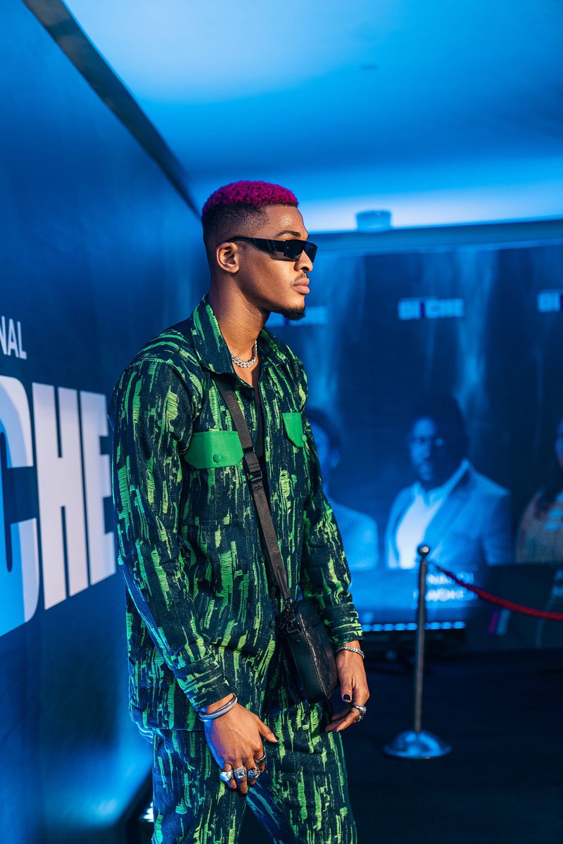 groovymono's tweet photo. About last Night. 

@ShowmaxNG premiered a new show.
#DiicheShowmax  #GroovyMono𓃵

We Outside! 🚀💖 https://t.co/OZFGr1Qi1H