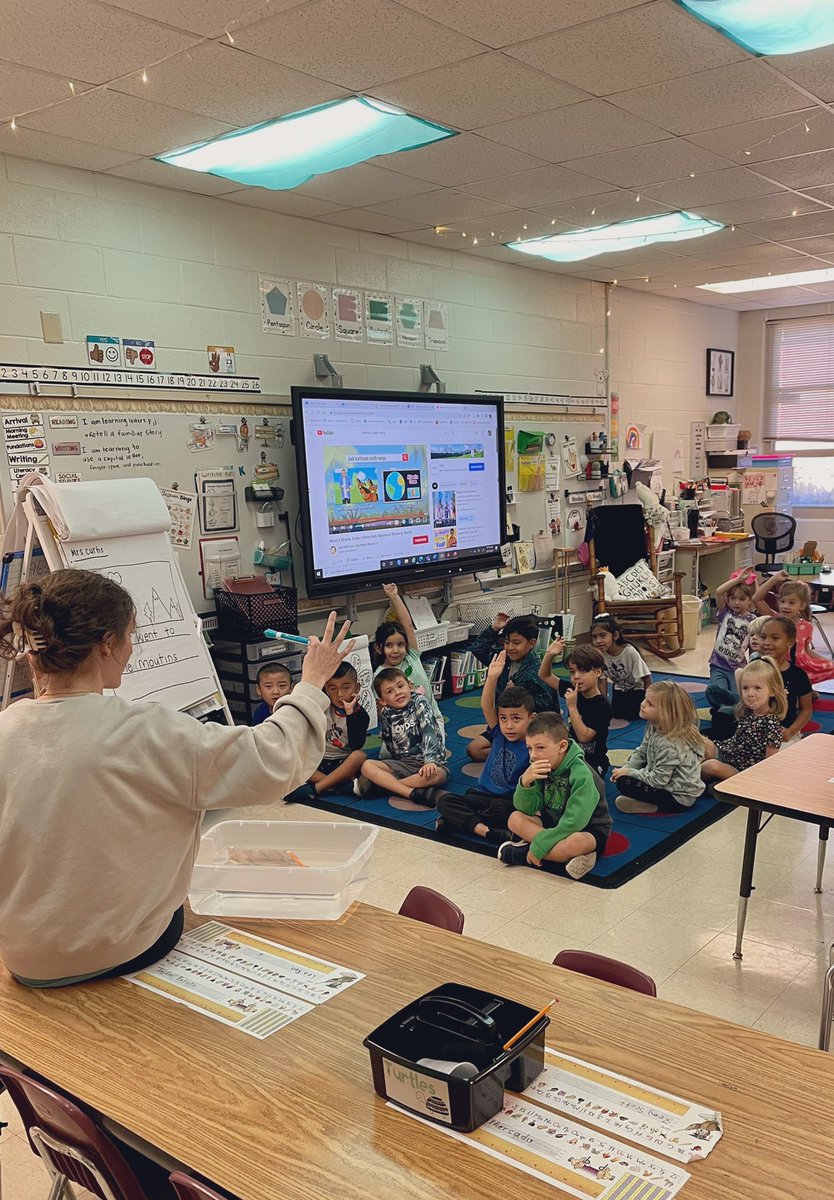 We are wrapping up our unit about physical attributes!Our students partnered up with mystery bags and sorted items based on similar attributes.They explained how they sorted the objects and predicted if each item would sink or float! <a href="/CherokeeSchools/">Cherokee Co. Schools</a> <a href="/CarmelESColts/">CarmelElementary</a> <a href="/Henderson4th/">Lea Henderson</a>