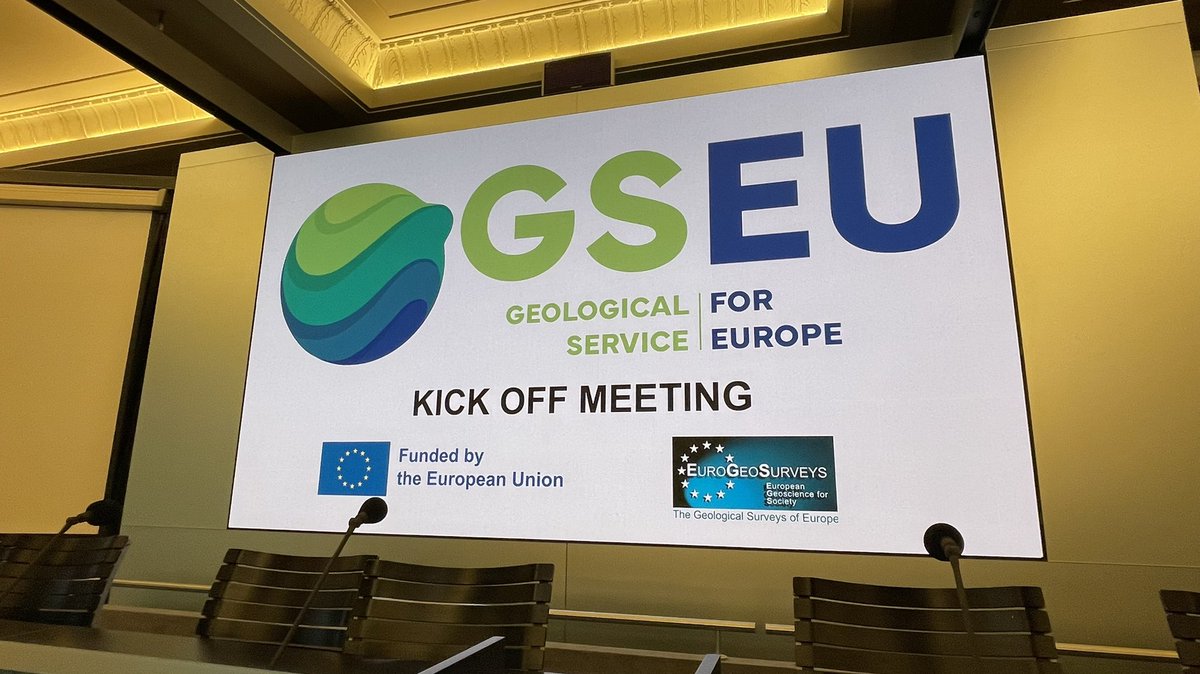 GeoServiceEU's tweet photo. Getting ready for the technical kick off of #GSEU - the #geological service for #Europe at the Residence Palace in #Brussels. #EuropeanUnion https://t.co/JsHtP2uHAl