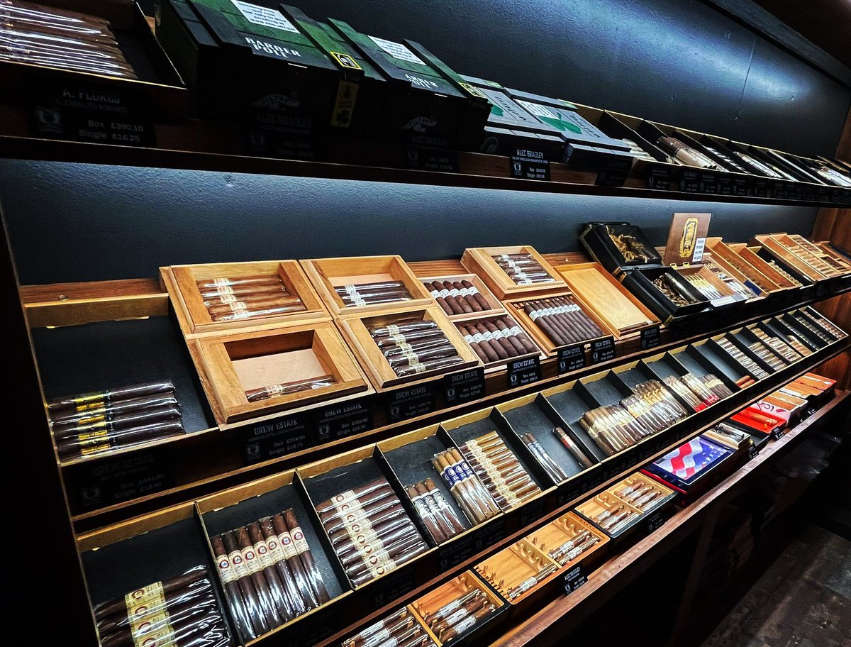 CASC Whisky & Cigar Shop (@cascshop) on Twitter photo We’ve had a huge restock on many fantastic New World stogies this week, including returning favourites like <a href="/drewestatecigar/">Drew Estate Cigars</a>’s immense Flying Pigs and <a href="/VenturaCigarCo/">Ventura Cigar Co.</a>’s PSyKo Seven range!
Check ‘em out! 👉🏼💻
cascnation.com/cigars/new-wor…
#hed #cascshop #cascnation We’ve had a huge restock on many fantastic New World stogies this week, including returning favourites like <a href="/drewestatecigar/">Drew Estate Cigars</a>’s immense Flying Pigs and <a href="/VenturaCigarCo/">Ventura Cigar Co.</a>’s PSyKo Seven range!
Check ‘em out! 👉🏼💻
cascnation.com/cigars/new-wor…
#hed #cascshop #cascnation