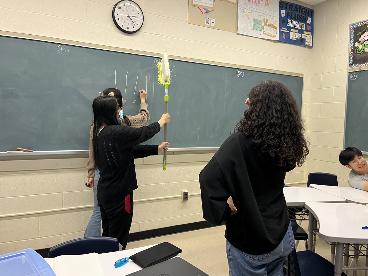 JenBrownEdu's tweet photo. Ss investigating parallax in #SES4U. Used the Wayne’s World Camera One Camera Two approach (but no one knew what old lady brown was referring too - oh the nineties!). #waynesworld #space #astronomy #tvdsbscience https://t.co/YvpnKpj4bW