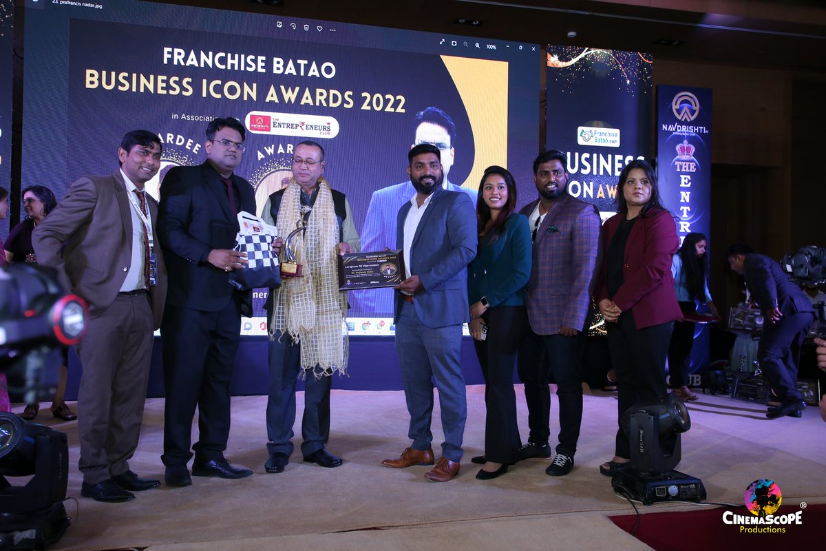 franchisebatao's tweet photo. Congratulations Pravin Nadar (Founder) &amp; Prafrancis Nadar (Co-Founder) of APN Solar Energy Pvt. Ltd. for the Franchise Batao Business Icon Award.

#BusinessIconAward #franchisebatao #awards #Delhiawards #scess #enterpreneur #event #leaders #businessman #businessowners #meetup https://t.co/ziosr0mXGJ