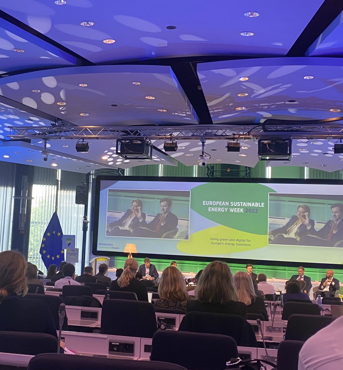 Revised #EnergyEfficiency targets are a necessity - particularly in times of crisis we are in. It will cost money but we will save money in the long-run, says @NielsFuglsang at #EUSEW2022 #EED #EPBD #EnergyEfficiencyFirst