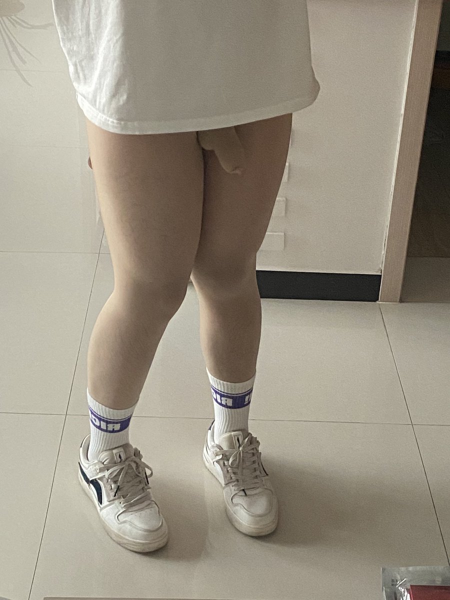 自娱自乐大胖腿🥺呜呜呜怎样才能发图不会被警告啊