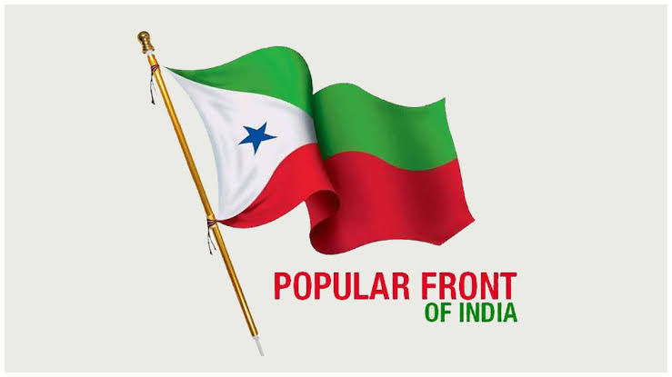 IamSAN18's tweet photo. The 5-year Ban on #PopularFrontofIndia Without any Concrete Evidence is a "𝗣𝗼𝗹𝗶𝘁𝗶𝗰𝗮𝗹 𝗩𝗲𝗻𝗱𝗲𝘁𝘁𝗮" against Muslim Organizations by the Fascist RSS Regime.
#StandwithPFI
#IndiaWithPFI https://t.co/TisDTSzZXx