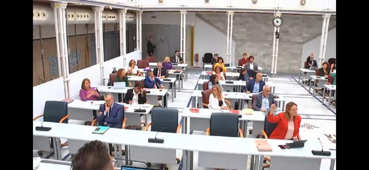 PPRM y tránsfugas de C’s y Vox tumban la posibilidad de que las mujeres de la RM estén protegidas y defendidas de sus agresores. De Vox era esperable pero ¿<a href="/ifranco/">Isabel Franco ❤️🇪🇸</a>? ¡Consejera de Mujer! No reparto ni quito carnes de feminista pero sus actos hablan x si #ElPPRMdiceNoALasMujeres