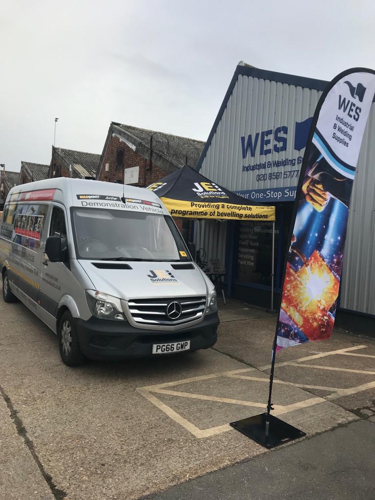 JEISOLUTIONS's tweet photo. Proud to be supporting WES Industrial &amp; Welding Supplies on their open day, yesterday at the Barking branch and today at the Rochester branch!
We're here showcasing a wide range of products and answering all questions customers may have about finding the right solution. https://t.co/bsqEhFfR5l