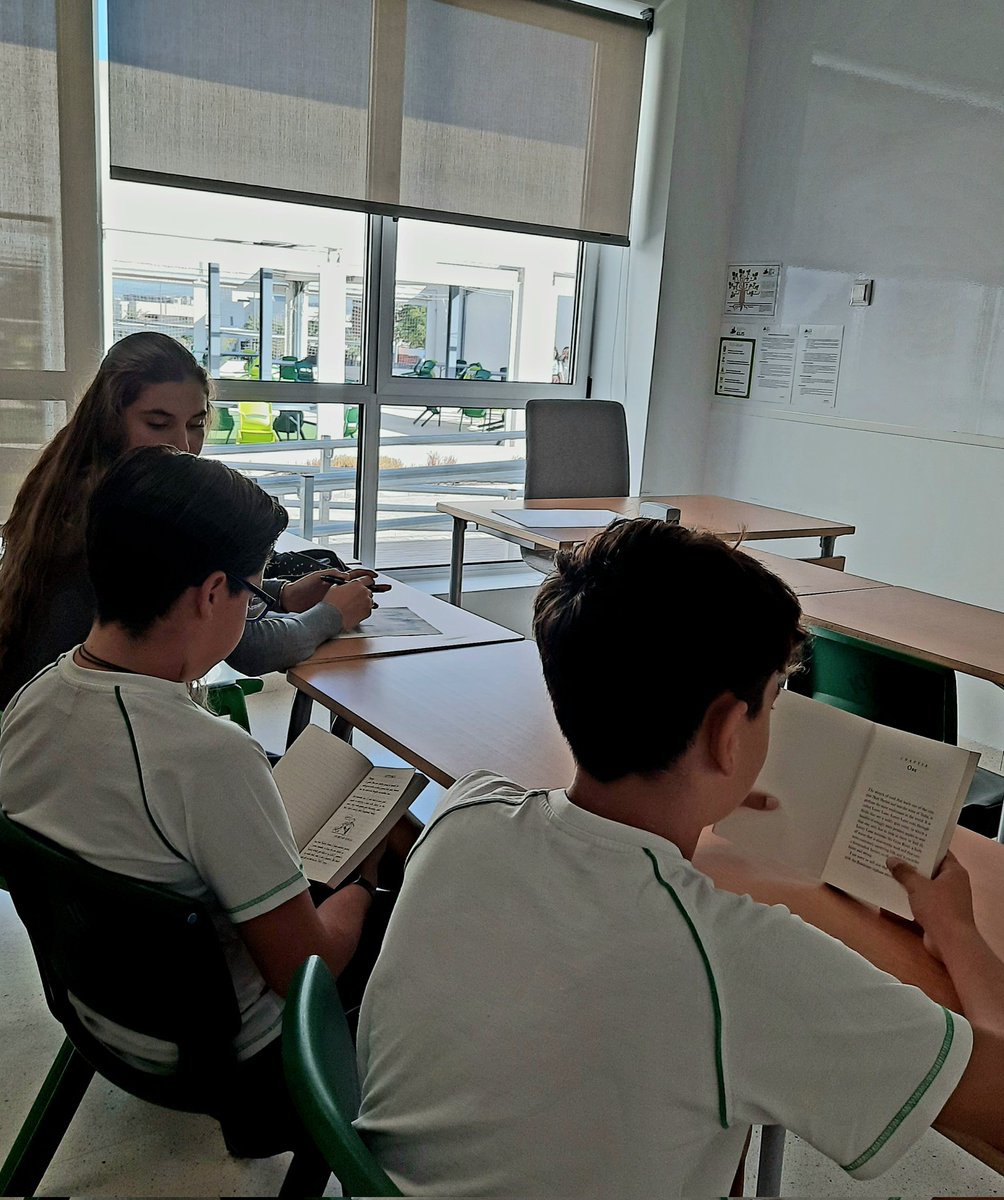 hallam_kirsty's tweet photo. The @ELISMurcia reading programme started this week! Sixth Form Reading Assistants have been listening to Y8 and Y9 read and it has been so enjoyable to see students being so supportive of each other 📚❤️ #booklovers #readingcommunity #readersoftwitter #internationalstudents https://t.co/70lauwYCQc