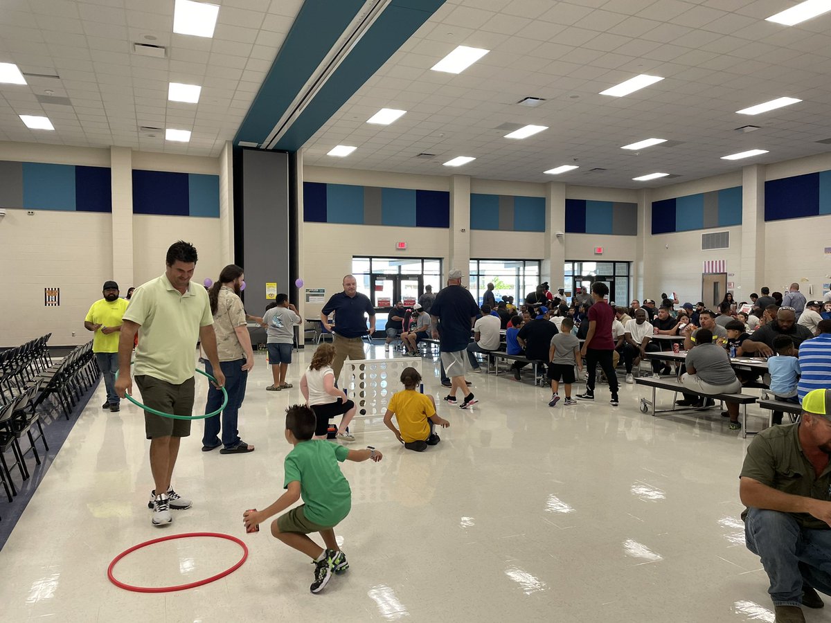 CulverLCISD's tweet photo. Who let the WATCH DOGS out? Man what an amazing turnout! We cannot wait to have our dads on board! @PatriciaRauda10 and Dayna Hawkins knocked it out of the park! https://t.co/6sXkLoiymW