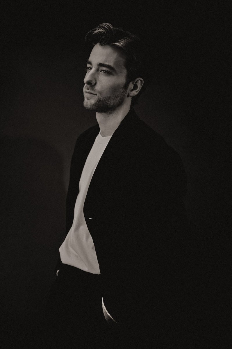 Charlie Flint Photography tweet media