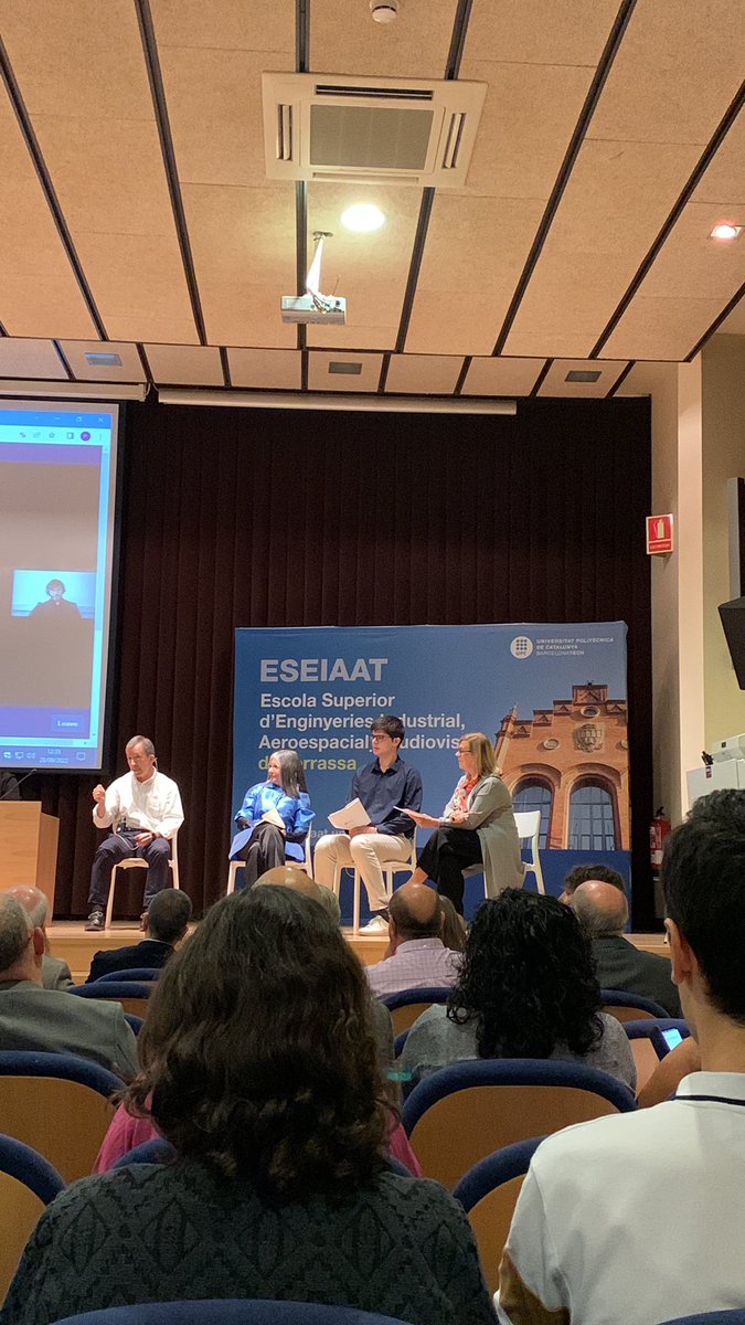 Prticipant a l’acte d’inauguració del curs de @la_UPC a la @eseiaat_upc amb la taula rodona de @Unite_tech_univ on es tracta el present i futur de les universitats Europees!