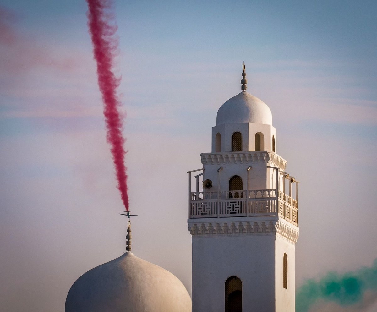 Firstshot5's tweet photo. #اليوم_الوطني_السعودي_92 
#محمد_بن_سلمان 
#وطن_كل_أيامه_فخر 
#امر_ملكي 
@Firstshot5 @gov_taif @taif_club2 @mca_gov_dz https://t.co/QKoqAr7AfE
