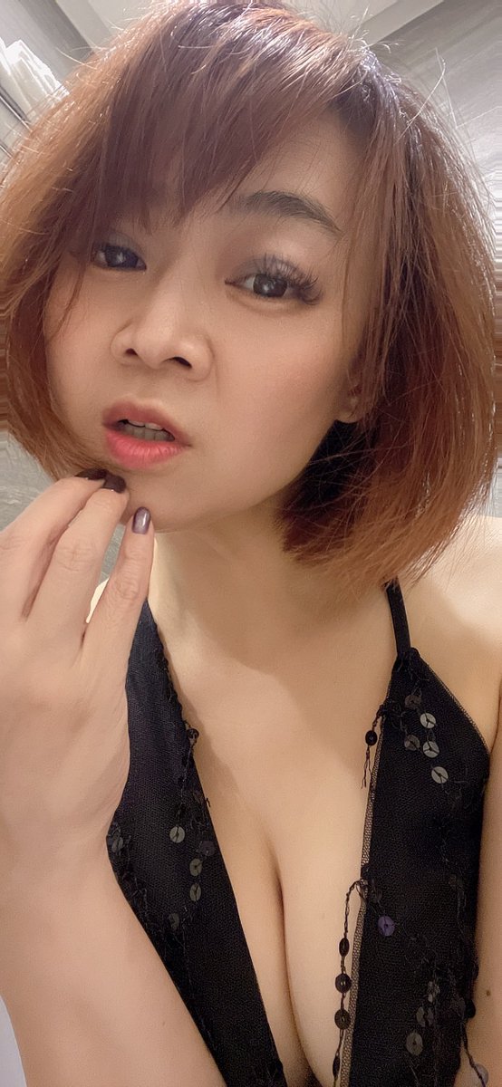 pennymomomomomo's tweet photo. 想浪

#台北 #台北約會 #人妻 #日常生活 https://t.co/MEnKdPJ598