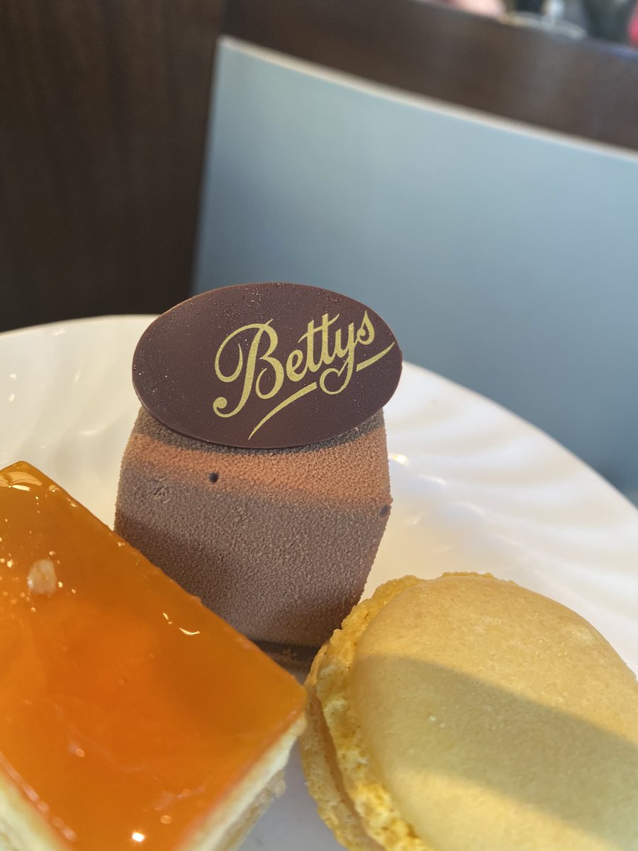 Jen09775155's tweet photo. Fabulous afternoon tea @Bettys York to celebrate our anniversary. Staff, food and service was outstanding 😊😊😊 https://t.co/ik0IBTt9xl