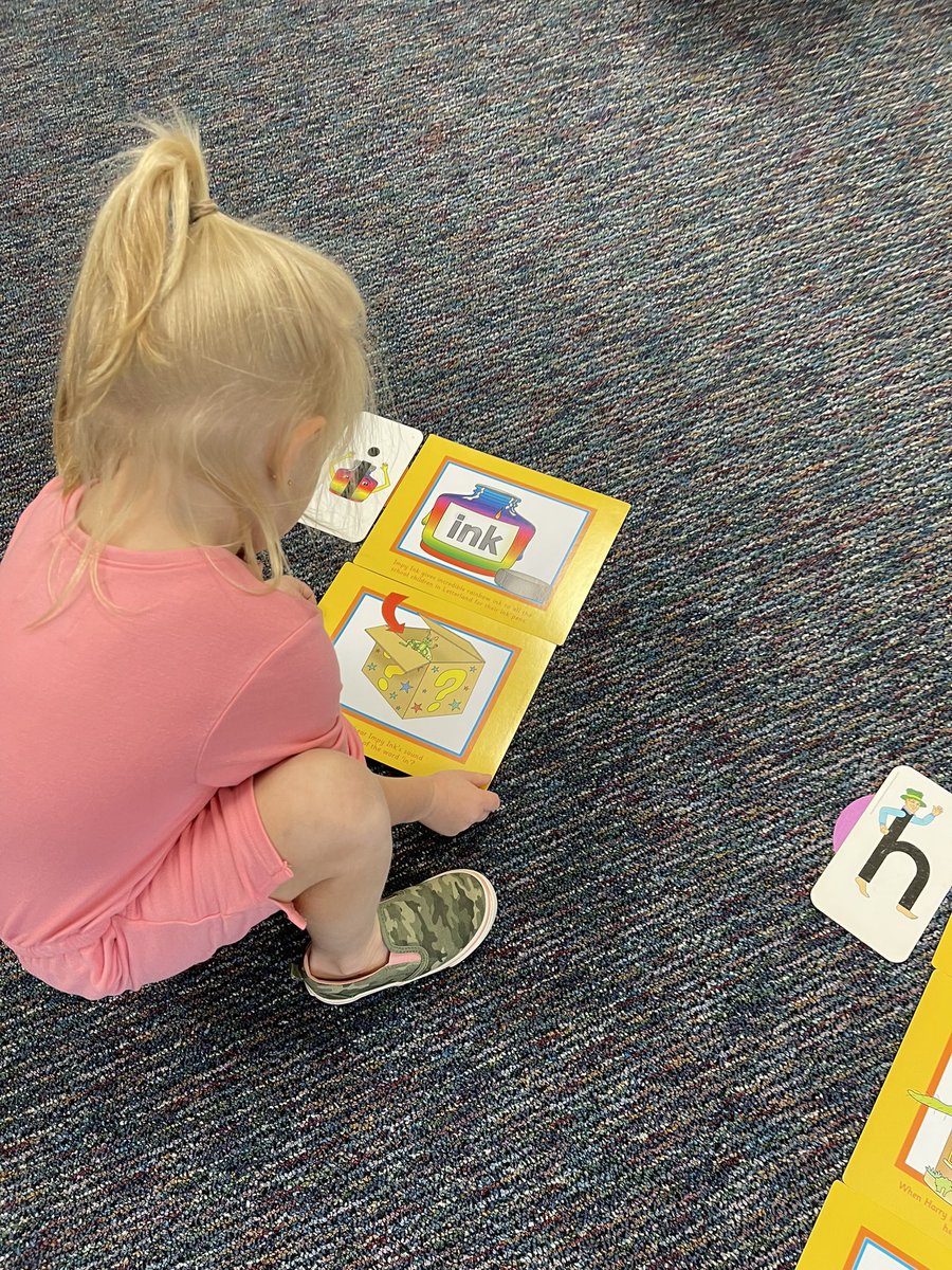 👀 look at these kinders sorting vocabulary cards in their Letterland center! 😍 <a href="/ScottsRidgeES/">Scotts Ridge ES</a>