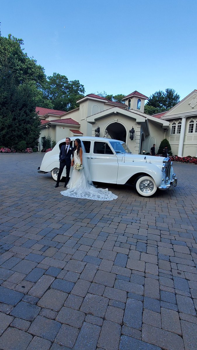 actionlimo's tweet photo. 💞 #actionlimo #actionlimonj #njlimobus #njbride #njgroom #garwoodnjlimo #limonj #njlimo #partybusnj #engaged #njweddingplanner #weddingplan #weddingplanner #weddingwire #weddingpro #theknot
Action Limousine inc
732-754-4660
https://t.co/DFIvvArPmi https://t.co/HOMXpSS1hU