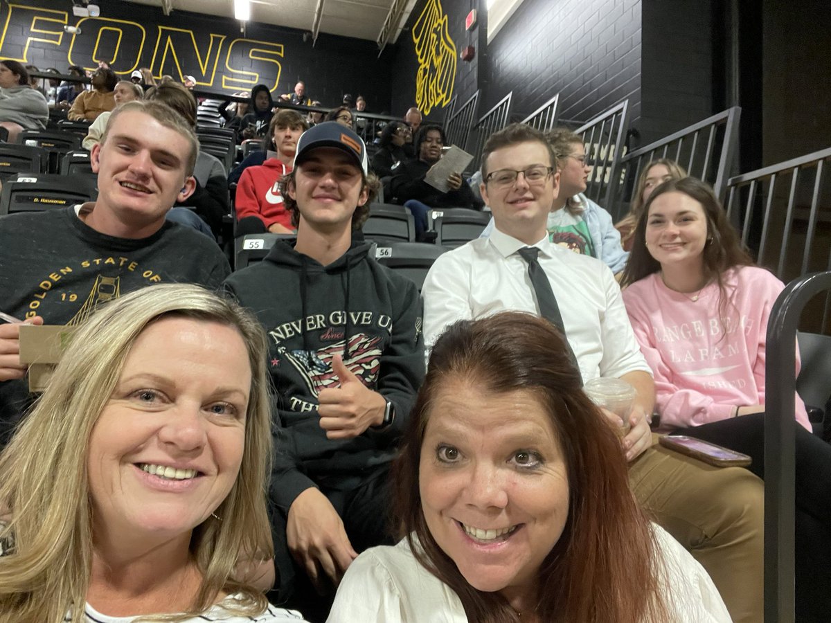 haenni26's tweet photo. Annual field trip to MWSU for the convocation on critical issues. Thank you CHS Government! @CHS_Indians #sjsd https://t.co/8Bi9XJch1w