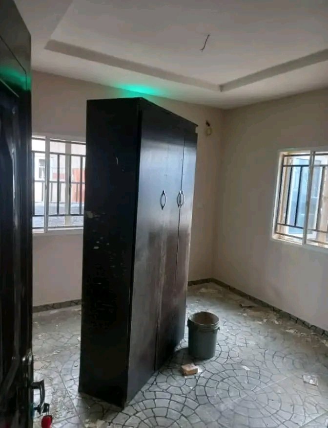 TO LET
Clean 2 bedroom bungalow
Location: piwoyi (behind ShopRite by airport road) lugbe
Rent: 900k
A/L 15%
Inspection fee applies
Call/WhatsApp
08138500207