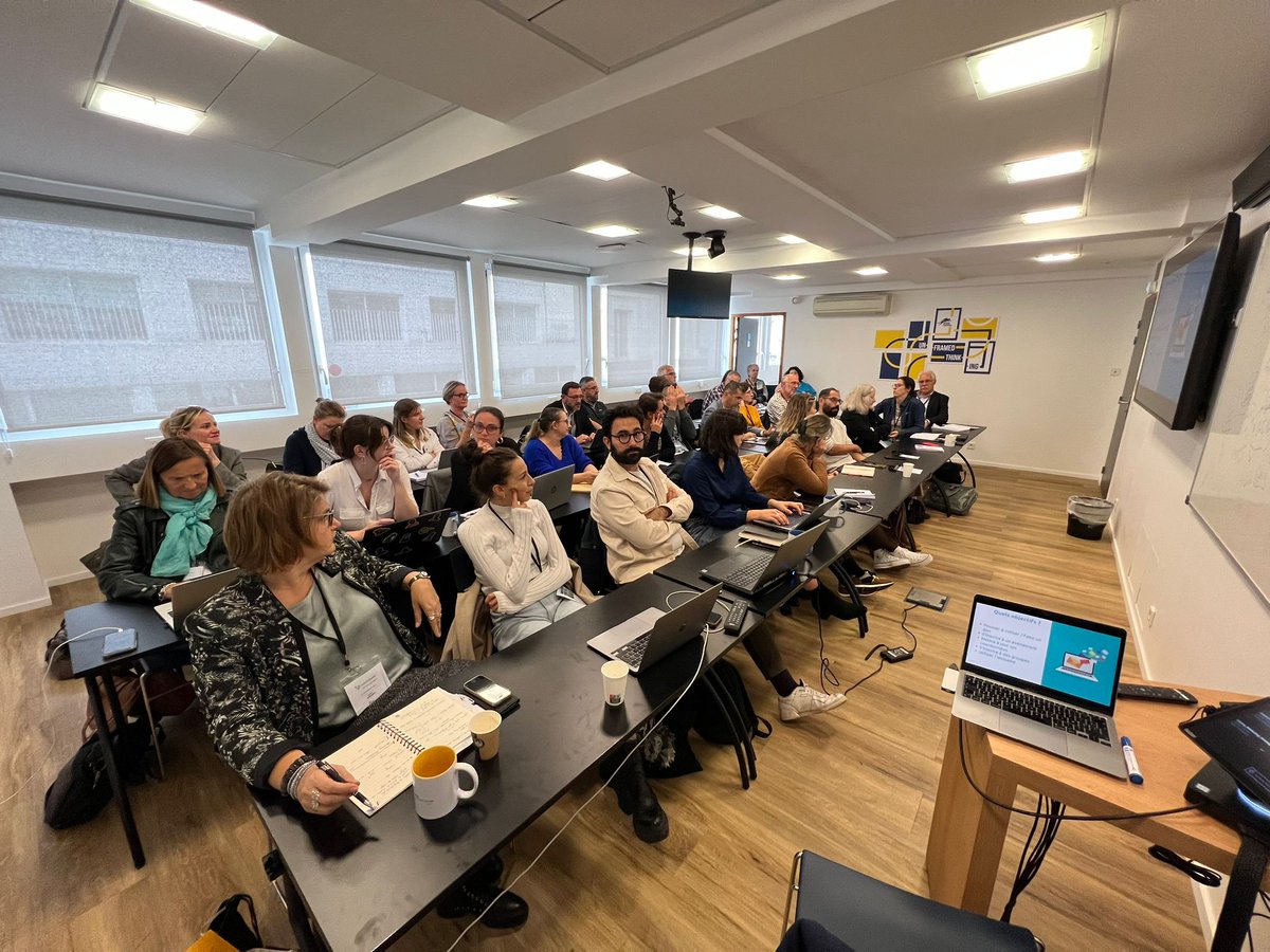 Clap de fin pour ce 20e Club Utilisateur ! 🎉
Vous étiez plus de 170 à nous suivre : en ligne et en présentiel, la salle était comble. Merci 🙏🏻
On se retrouve dans 6 mois pour la prochaine édition !