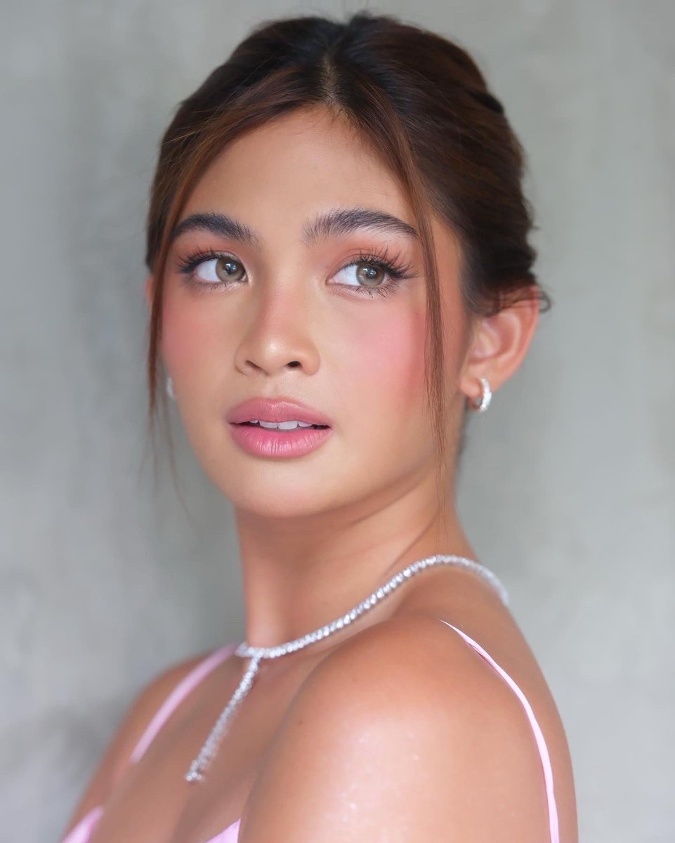 hperalejo's tweet photo. On Wednesdays, we wear pink 🌸 https://t.co/UXZUigcgfm