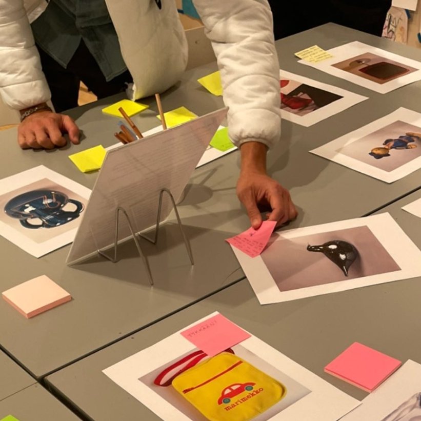 SpiceH2020's tweet photo. There was a real buzz in yesterday's SPICE workshop when discussing ideas about design objects at @DesignmuseoFI!
We are collecting interpretations and narratives about design heritage objects, which users can explore in our VR Pop-up Museum with 3D models.
#CitizenCuration https://t.co/sPgHsMP5Gj