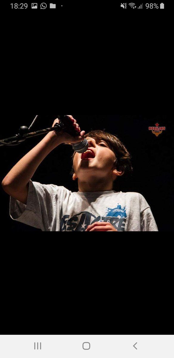 <a href="/RebujasRockFest/">RebujasRock</a> #YoSoyRebujas <a href="/RebujasRockFest/">RebujasRock</a>  nunca olvidare cuando Desastre me saco a cantar con ellos cuando era apenas un niño!!🤘