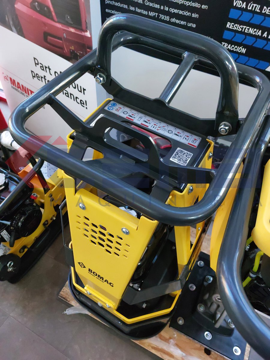 CemaMaquinaria's tweet photo. ⁉ ¿Sabías que las máquinas @BOMAGBuzz traen sus propios videos tutoriales?
✔ BOMAG incorpora un código QR, cuando se escanea con un teléfono, abre una página web con útiles videos de seguridad y funcionamiento.
#cemamaquinaria #bomag #QR #seguridad #videostutoriales https://t.co/IPQH8WTnWU