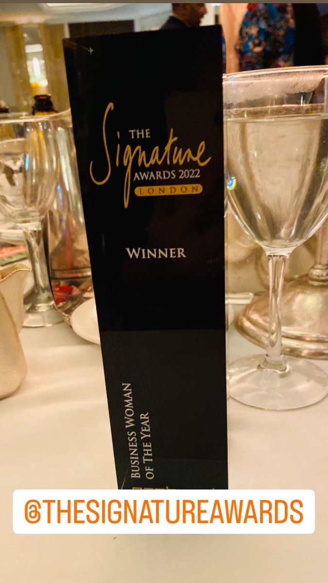 iwonalebiedowic's tweet photo. @pabtranslation @NachuralEvents @SignatureAward We were so excited to even be nominated for @SignatureAward in two categories the ‘Business Women of the Year’ and ‘Excellence in Customer Service’, but to come away with the award on the night is just incredible!! 🥳🎉 https://t.co/vD0bPvqp3y