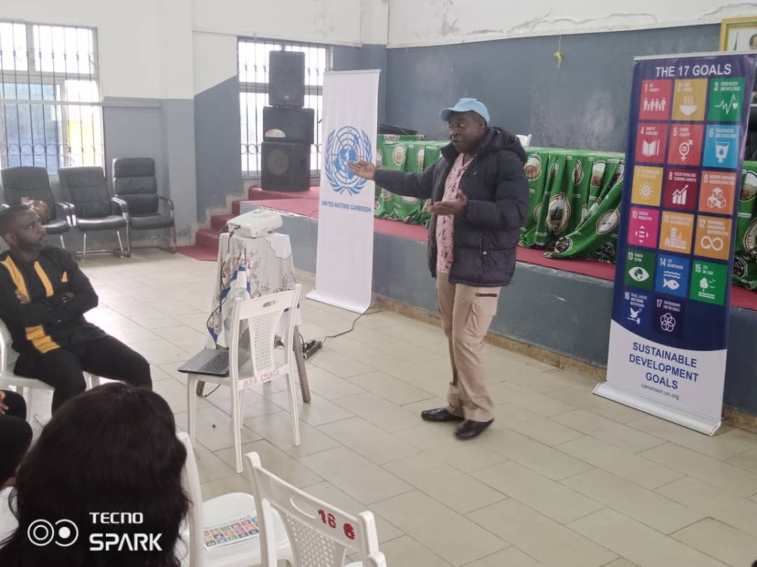 ong_jadd's tweet photo. @UN_Cameroon in partnership with @lesjadd have trained, Council personnel, Civil Society Organizations and Youth on #sustainabledevelopment during the #GlobalGoalsWeek in Buea.
CSOs leaders were given the opportunity to share their engagements.

#Acts4SDGs 
#SDGs
#Agenda2030 https://t.co/4xkmYRcvRg
