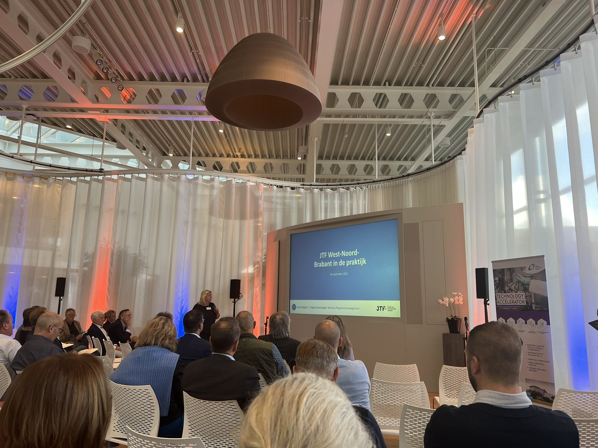 Mooie opkomst bij inspiratie- en netwerkbijeenkomst over klimaatneutraal ondernemen en dan vooral de kansen voor de transities in West-Brabant vanuit de subsidieregeling Just Transition Fund #innovatie #samenwerking
