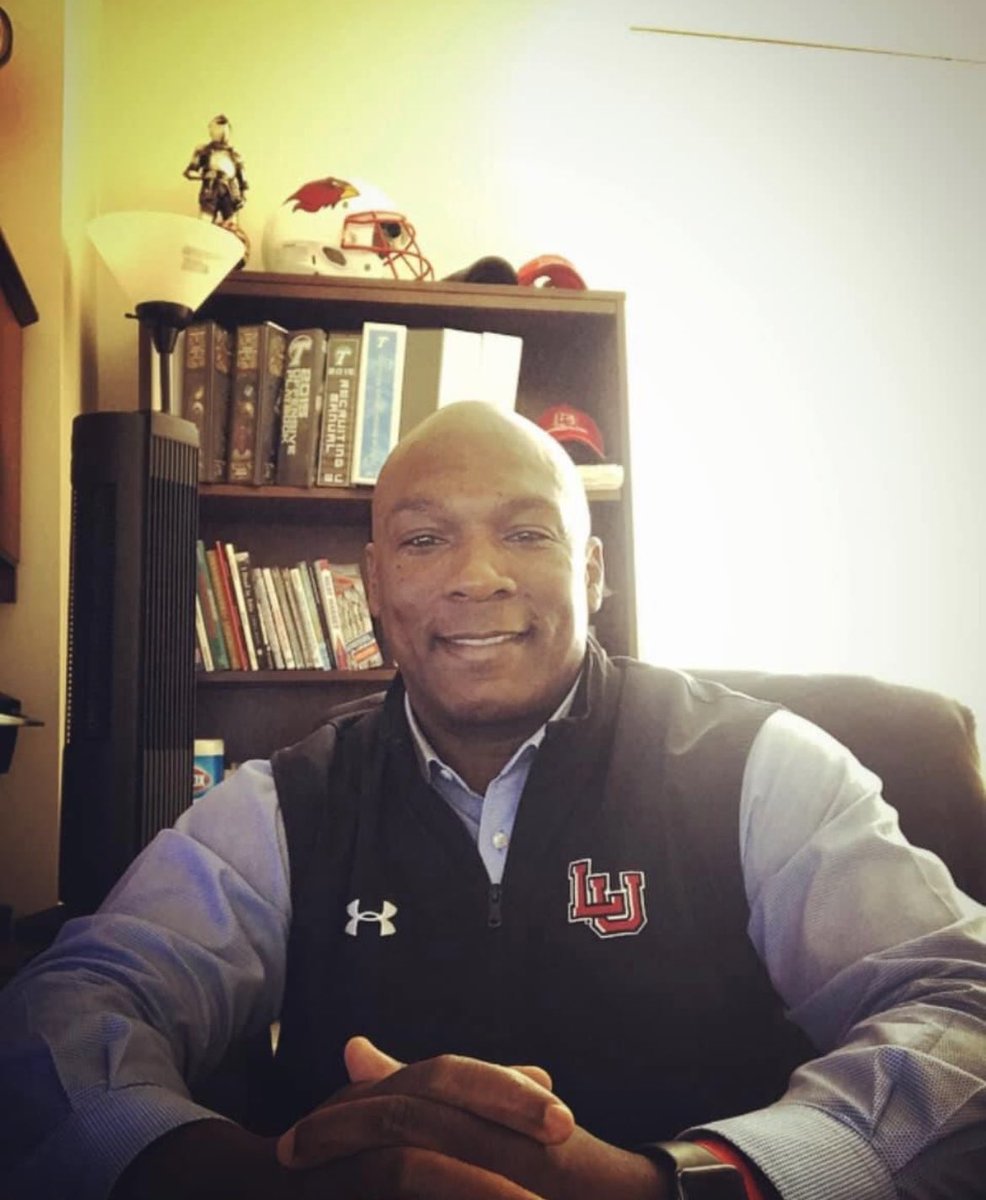 coachcordova's tweet image. A Smart Man Learns from His Mistakes but a Wise Man Learns from the Mistakes of Others. 

The Reason I Coach is to Teach through all of my MISTAKES as a Young Man.  

#HEATT🔥